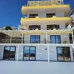 Ardit Seaside Rooms