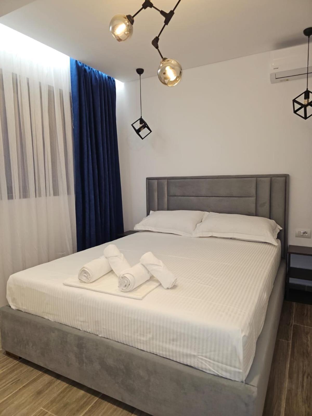 Apartment Ardit Seaside Sarandë