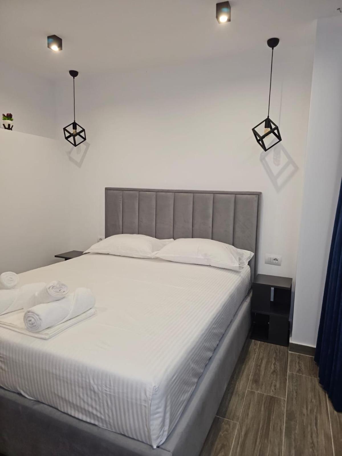 Ardit Seaside Sarandë