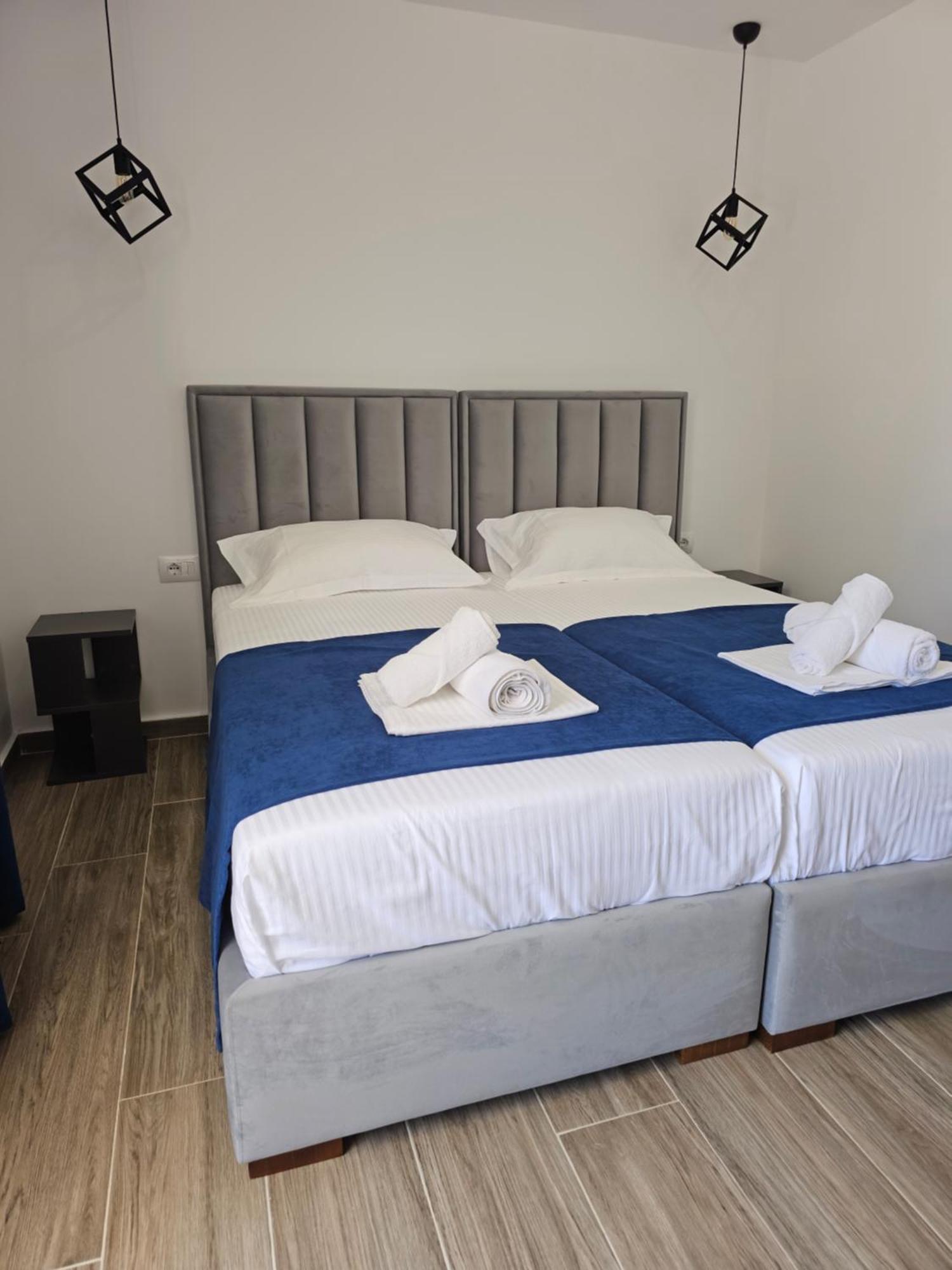 Apartment Ardit Seaside Sarandë