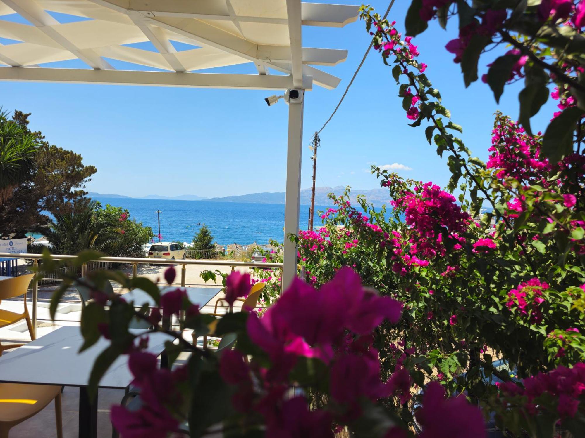Apartment Ardit Seaside Sarandë
